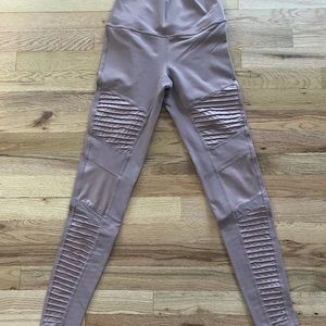 Alo High Waisted Moto Leggings - Size M - Rose Clay